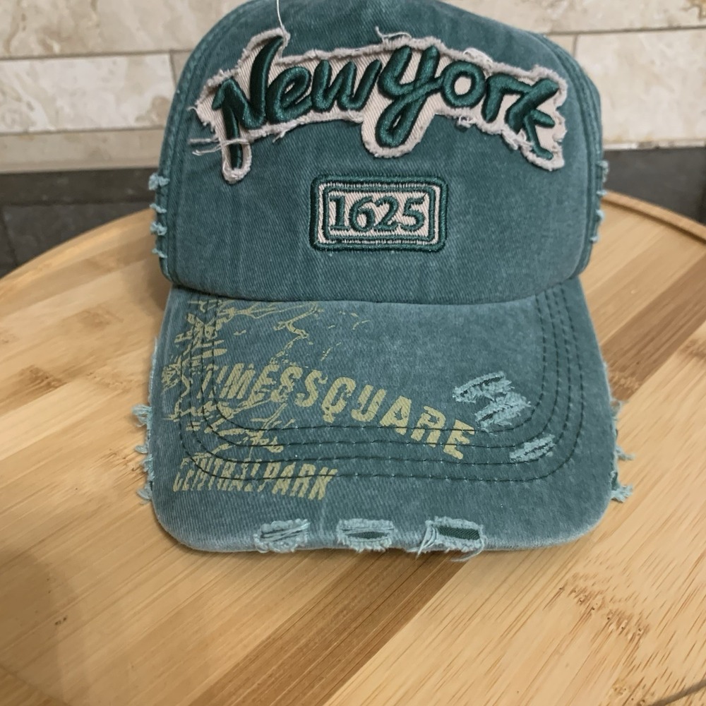 New York Time Square Green Hat Adjustable Adult Size OSFA Hat Baseball Cap
